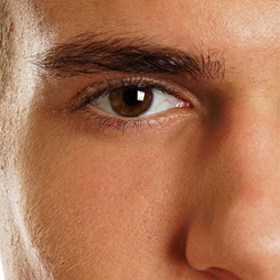 man with dry eye looking at camera