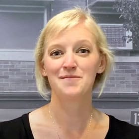 portrait of Faith Schneider OD
